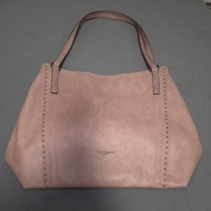Chic Pink Leather Shoulder Bag
